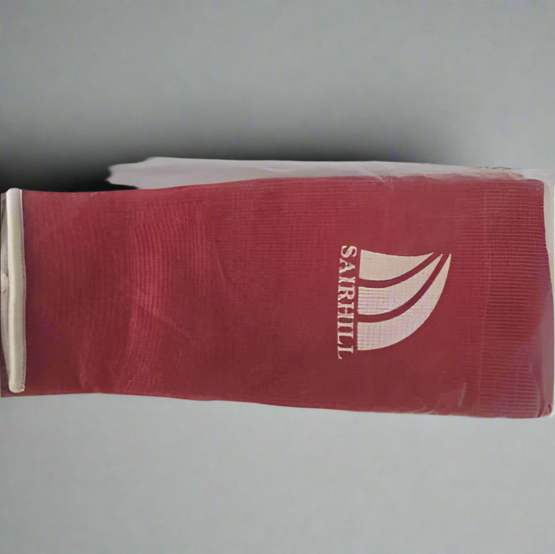 Sairhill Knöchelschutzsocken in Rot für Thaiboxen, bieten Schutz und Stabilität während des Trainings.