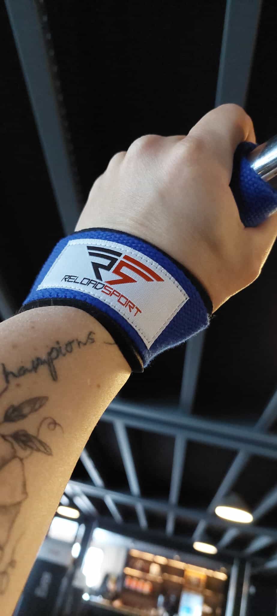 Lifting Straps - blaue Lifting Straps - Reload - 2er Set - Hochwertiger Griff und Unterstützung für Kraftsportler - TexfitTrading.de